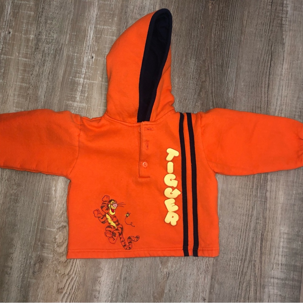 Tigger sweater